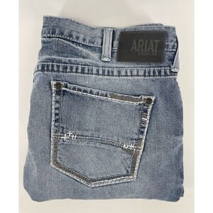 Ariat M2 Jeans Mens 42x34(32) Blue Denim Relaxed Boot Cut Ranch Cowboy  Western